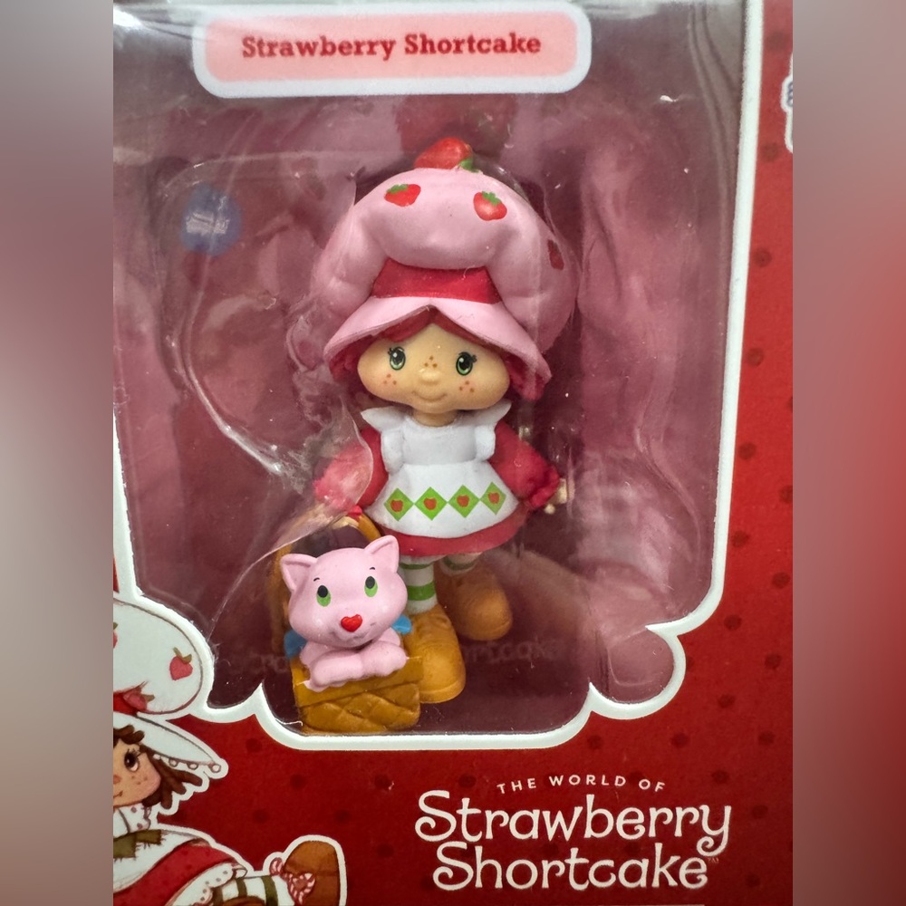 Strawberry Shortcake Mini Figure Set🍓 - Picture 3 of 8